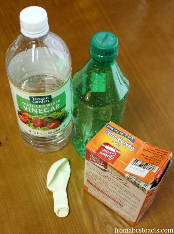Science Experiments for Kids - Baking Soda and Vinegar Balloon