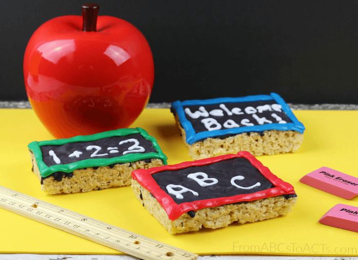 Easy Chalkboard Rice Krispie Treats for Kids