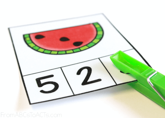 Number 0-10 Watermelon Clip Cards