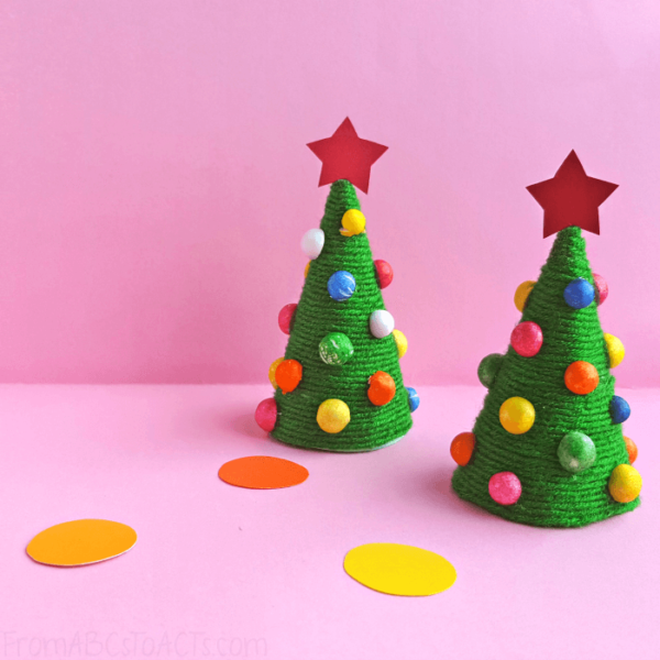 Yarn Wrapped Christmas Tree Craft for Kids - From ABCs to ACTs