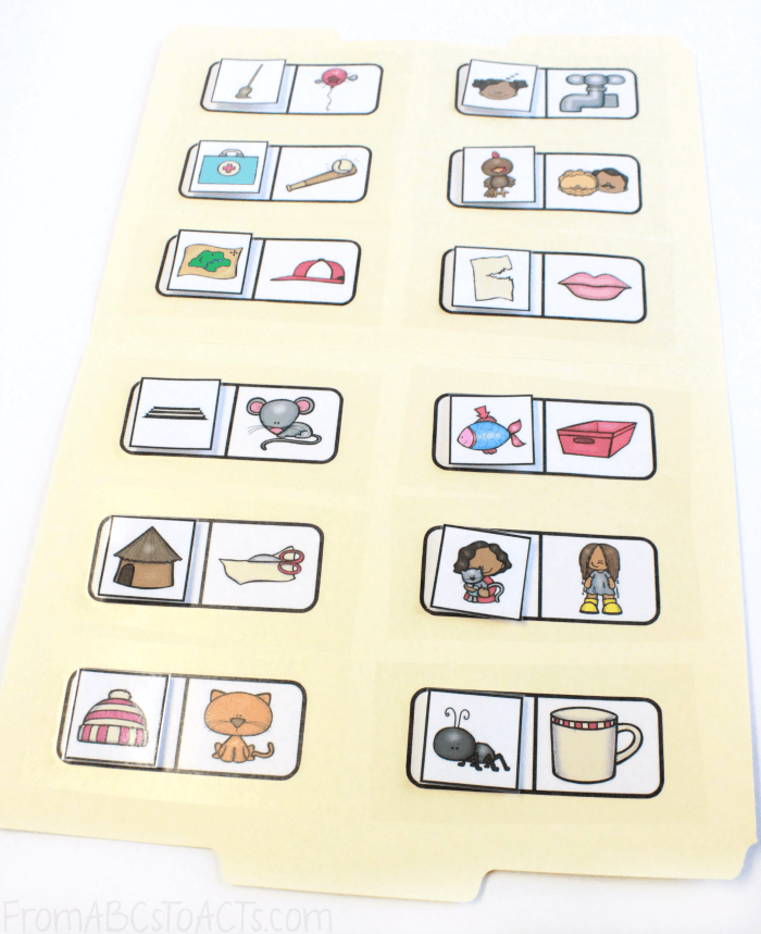 Rhyming File Folder Game for Kindergarten